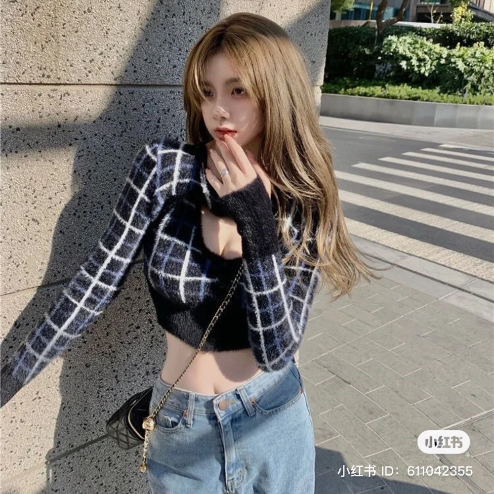 Svndz black plaid sweater